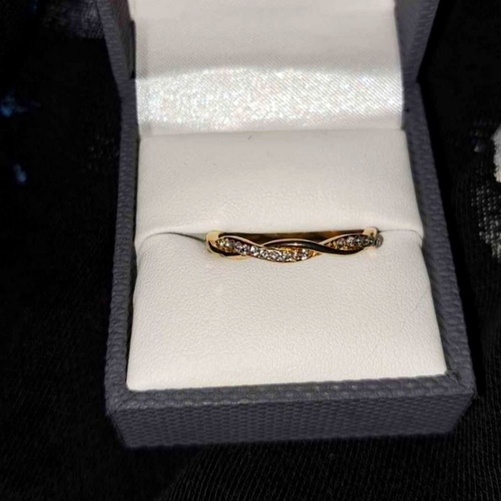 Unisex ring